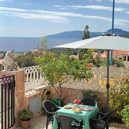 Appartamento Limone Кала-Гононе Екстер'єр фото